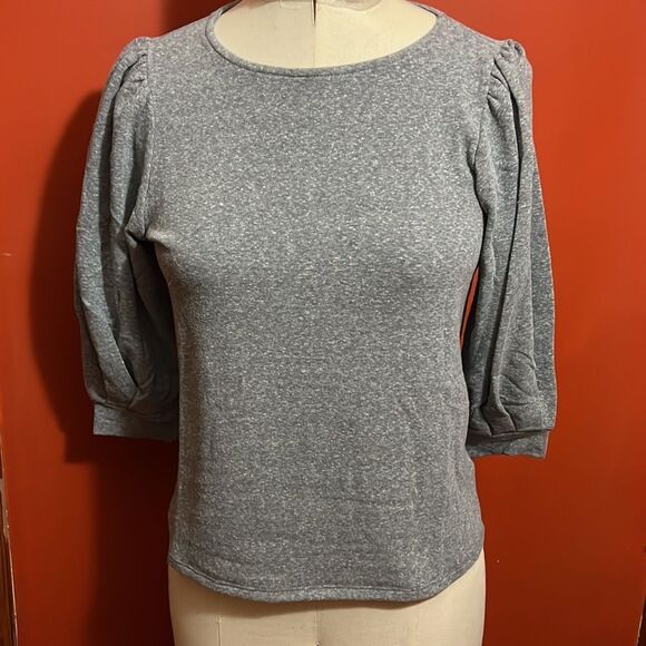 Ginger G Gray Puff Sleeve Top Sz S - Picture 2 of 3